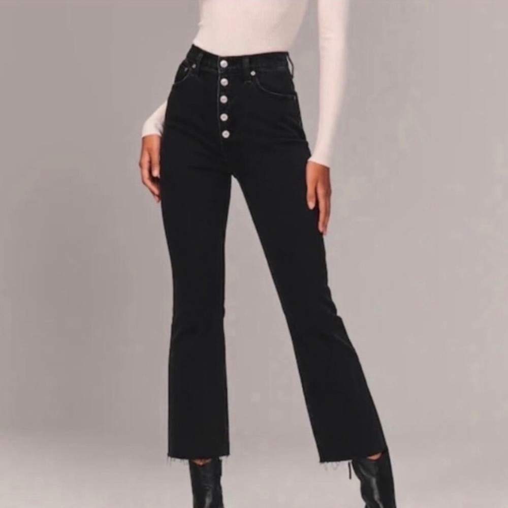 NWT ABERCROMBIE & FITCH HIGH RISE ANKLE FLARE BLACK Size 24 - Picture 2 of 10